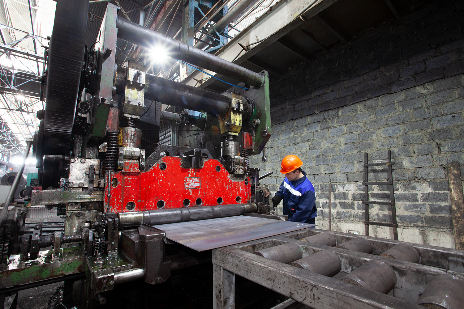 Лист горячекатанный